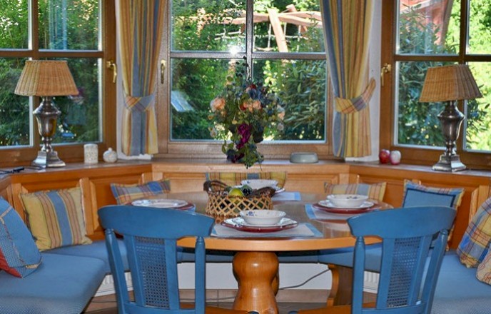 Bay Windows Bay Windows