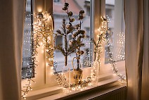 Holiday Window Treatment Decorating Ideas Holiday Window Treatment Decorating Ideas