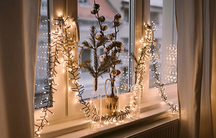Holiday Window Treatment Decorating Ideas Holiday Window Treatment Decorating Ideas